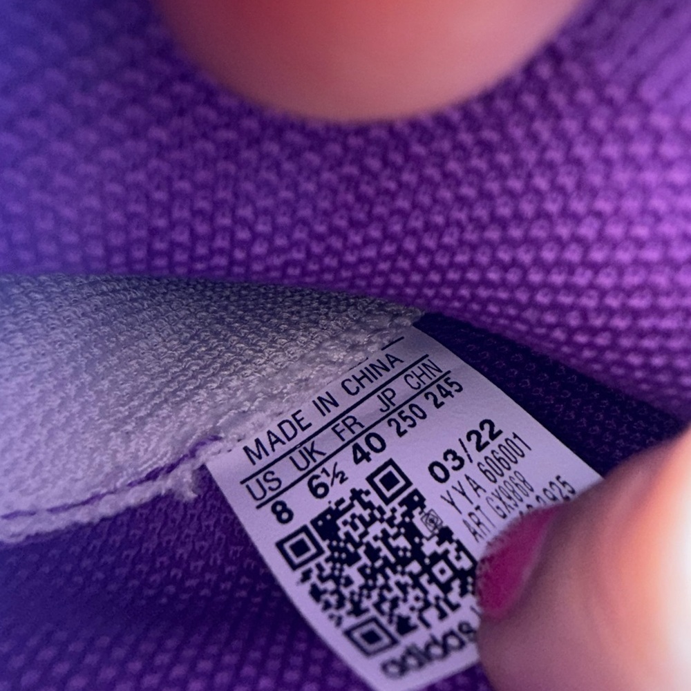 NIB Adidas by Stella McCartney Women’s Ultraboost 22 Running Shoes White/Purple - Picture 10 of 10